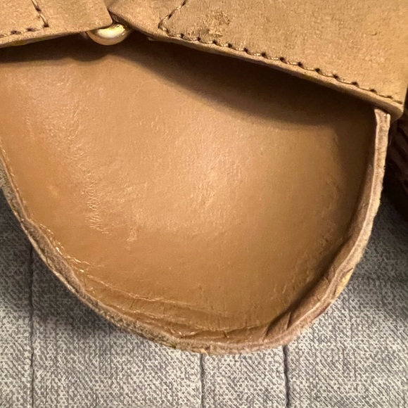 Tory Burch Wedge Sandals Sz 9 - Tan - Picture 13 of 13